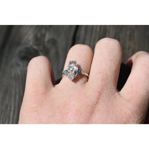 Montana sapphire ring, alternative engagement rings size 3 4 5 6 7 8 9 10 - Picture 3 of 3